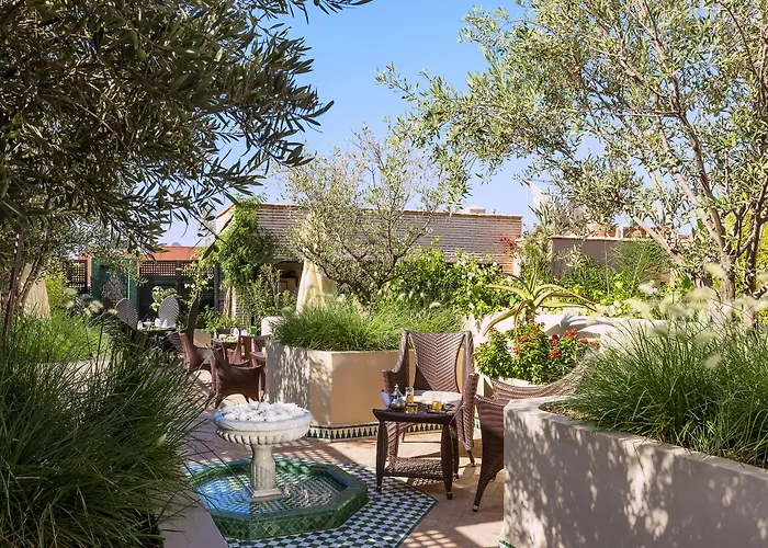 Kid friendly hotel Idra