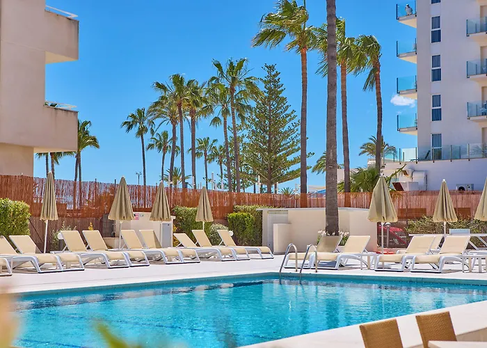 Family resorts Universal Bikini