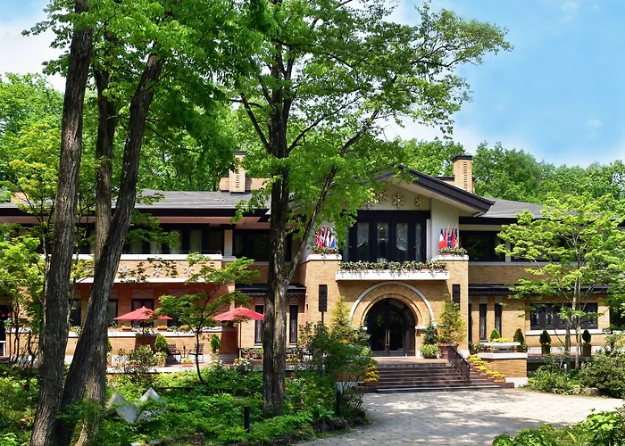 Hotel La Neige Higashi-kan