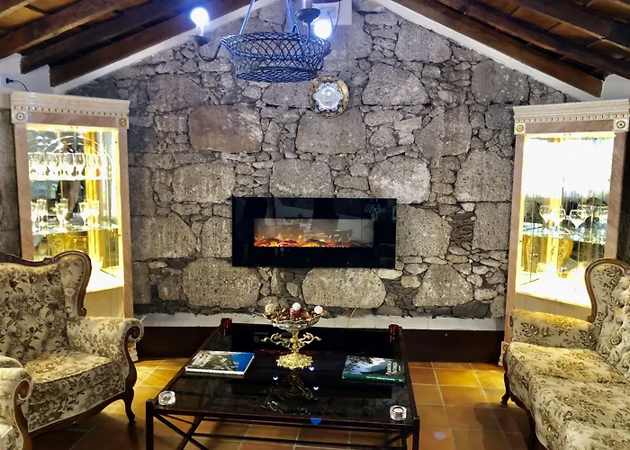 Hotel cerca del colegio: Hotel Rural Vilaflor Self Check In 24H