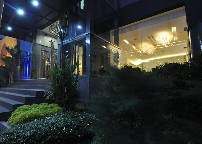  Dreamtel Jakarta