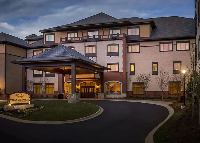 Pets Allowed Hotel Village On Biltmore Estate