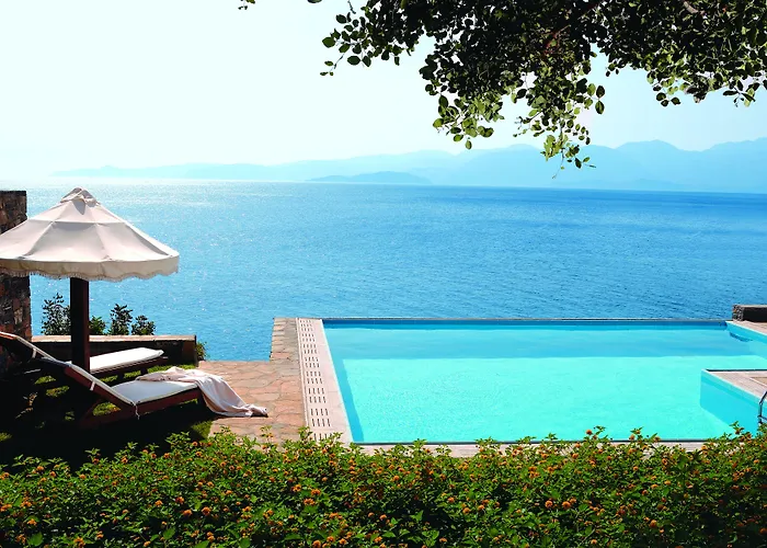Peninsula Luxury , Six Senses Spa