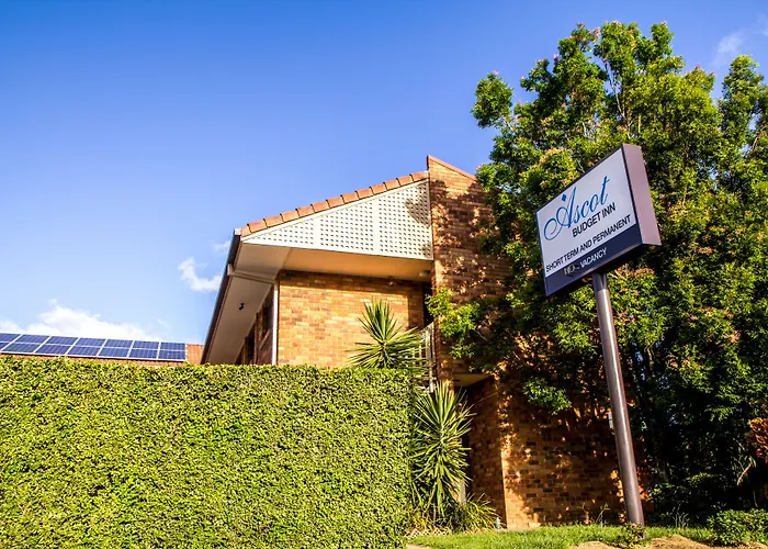 Motels Ascot Budget Inn & Residences