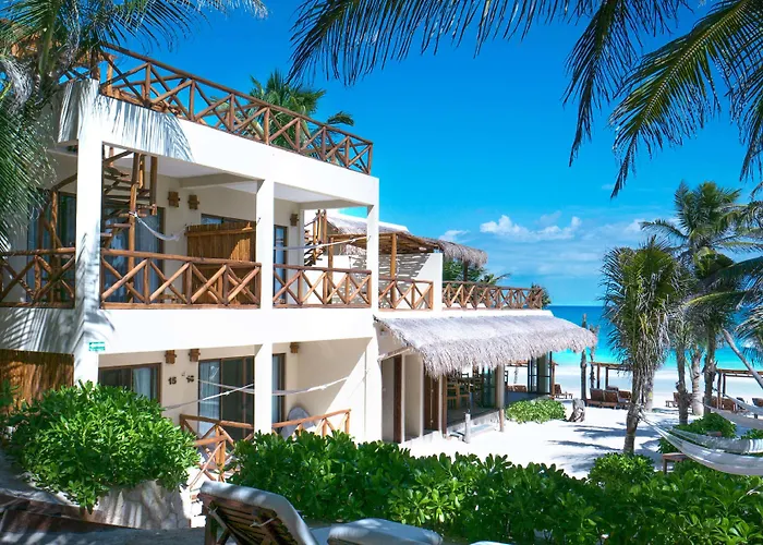 Family Hotel: Dune Boutique Hotel Located At The Party Zone (Adults Only)