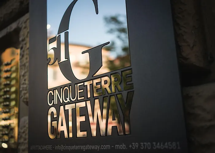  Cinque Terre Gateway