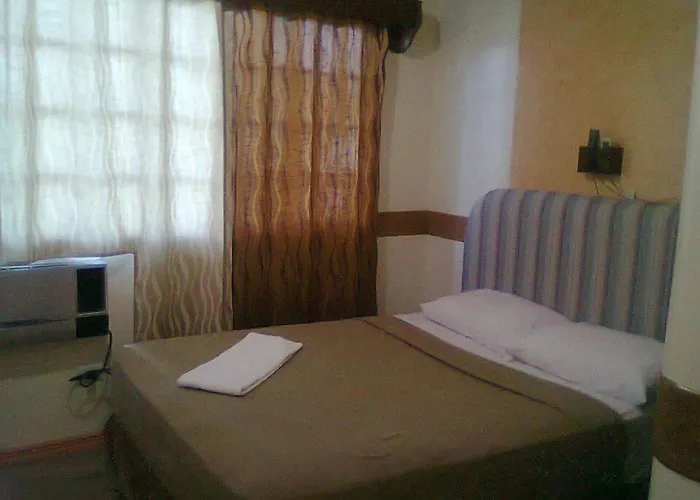 Golden Stallion Suites
