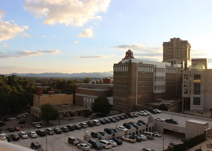 Hilton Garden Inn Downtown