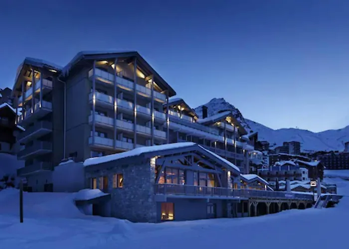 Hotels With Four Stars Marielle
