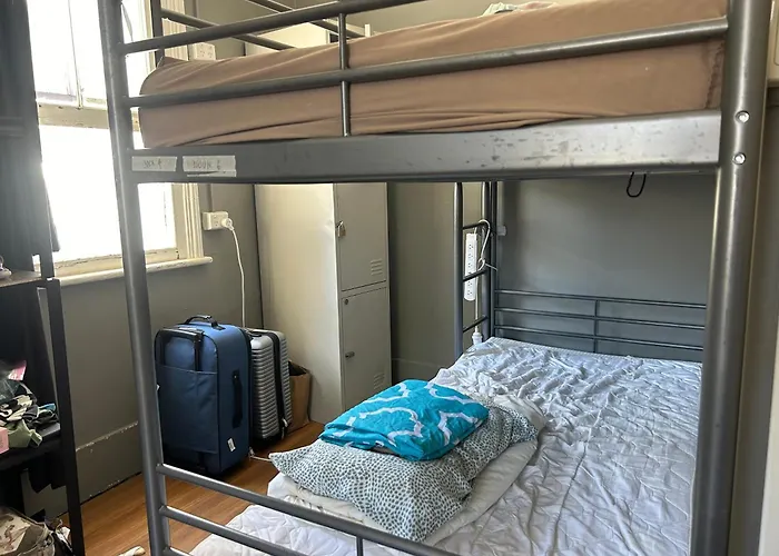 Beach hotel: The Hive Hostel - Traveler Friendly, Passport Only
