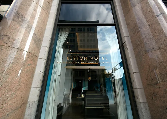 Elyton , Autograph Collection