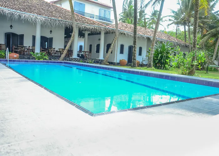 Hotels with a view Villa Tissa Beach