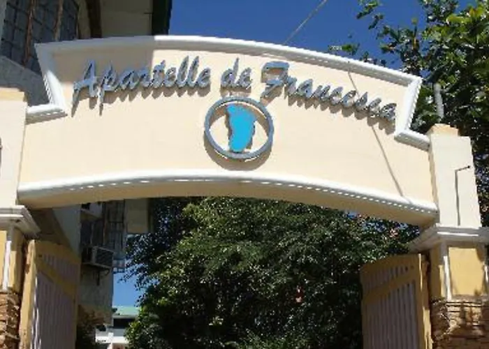 Hotel near College: Apartelle De Francesca