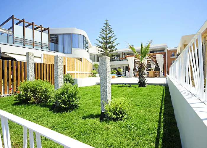 Hôtel 4 étoiles: Dyo Suites