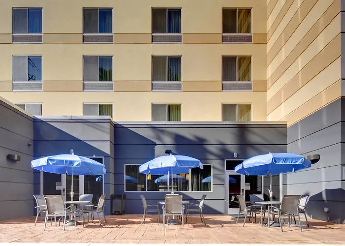 Beach hotel: Fairfield Inn & Suites By Marriott Asheville Tunnel Road