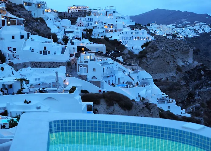 Private Villa: Aqua & Terra Traditional Cave Houses