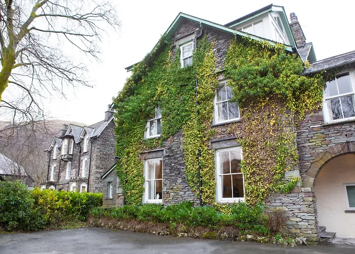 Bed and Breakfast Victorian House
