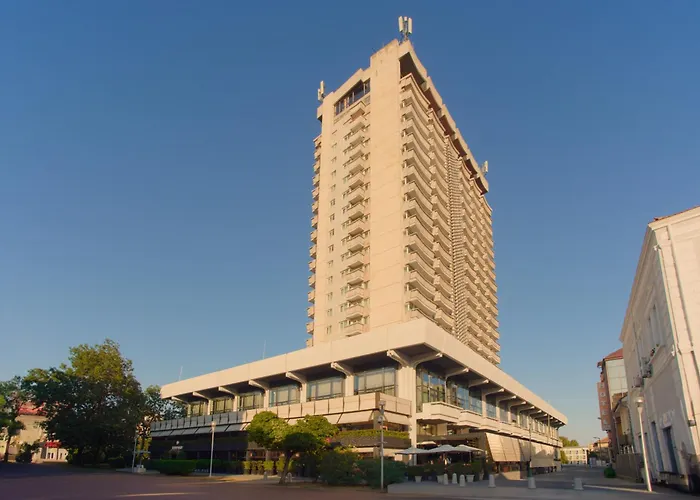 World Casino hotels Cherno More