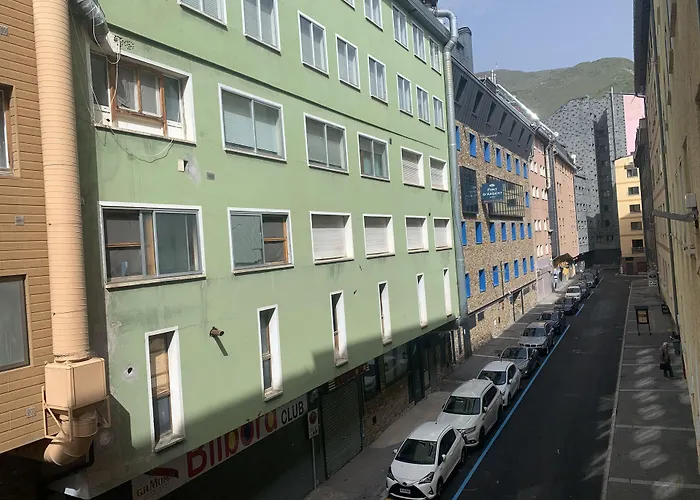 Apartamentos Sky 3000
