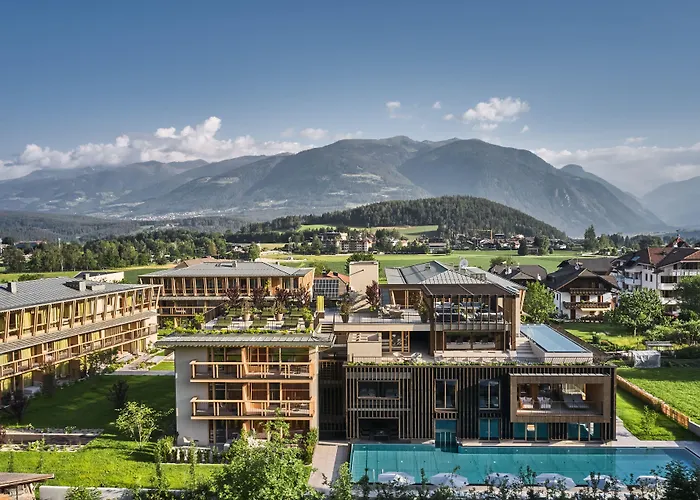 Falkensteiner Kronplatz - The Leading s Of The World (Adults Only)
