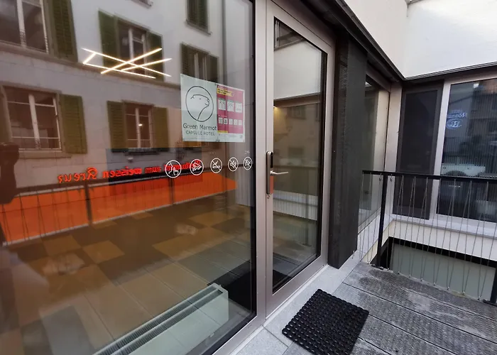  Green Marmot Capsule Zuerich
