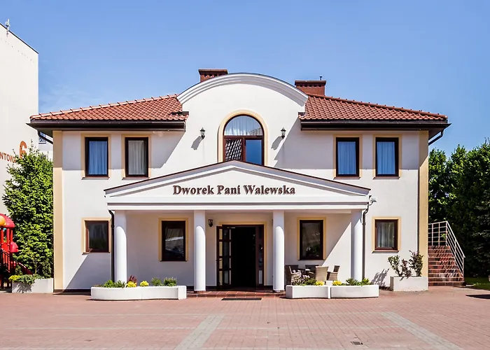  Dworek Pani Walewska