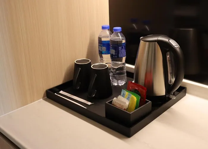 Harbour Plaza Metropolitan Shanghai