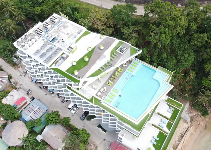  Lime Resort