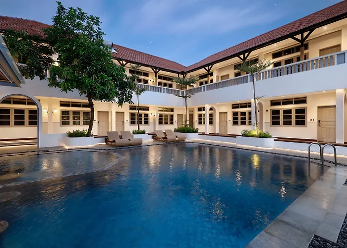 Central hotel: The Mahata