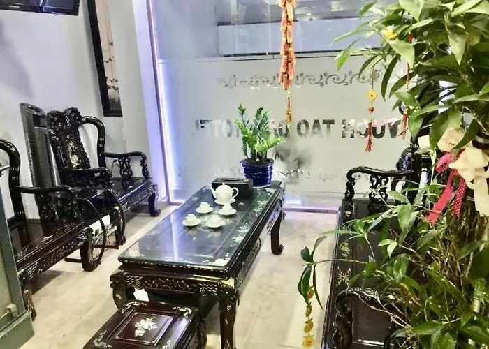 Vuon Tao Dan Hotel