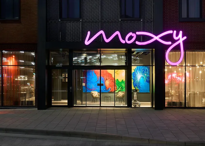 3 star hotel: Moxy Bristol