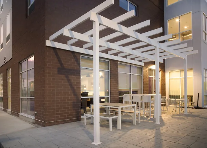 Pets Allowed Hotel Staybridge Suites - Louisville - Expo Center By Ihg