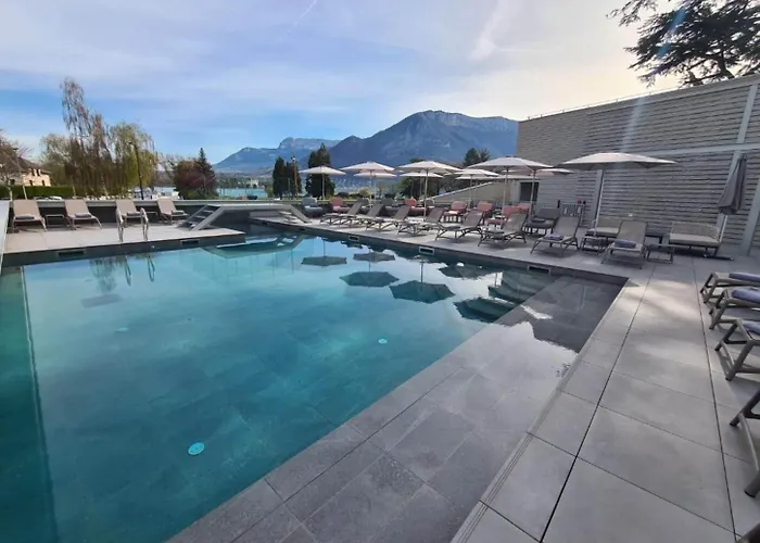 Hotel: Le Pelican