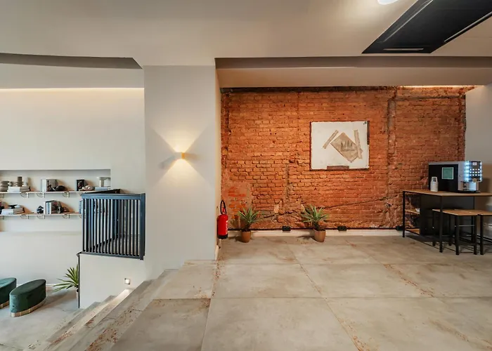 Hive 5 By Home1 - District 1 Boutique