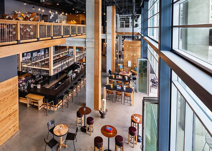 Moxy Minneapolis Downtown