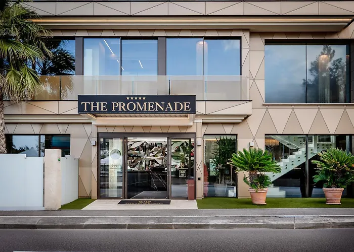  Promenade Luxury Wellness