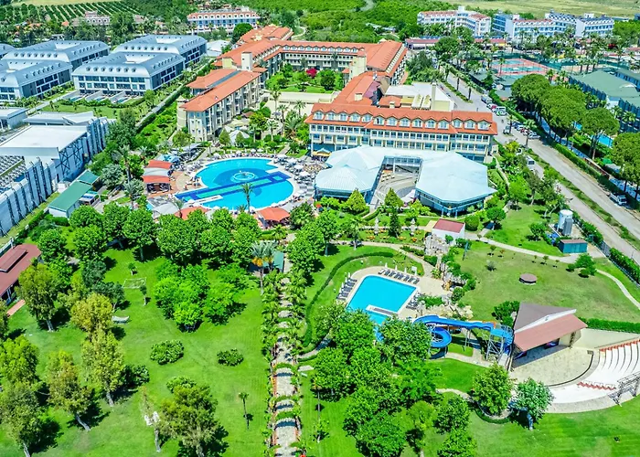  Le Jardin Holiday Village