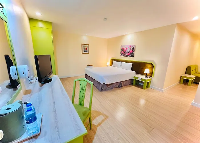 Beach hotel: Friendlytel Hotel