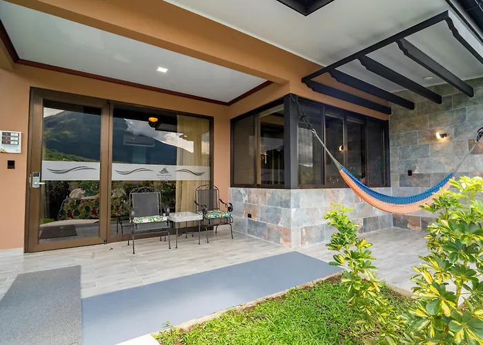 Hôtel Jacuzzi: Hotel Arenal Springs Resort & Spa