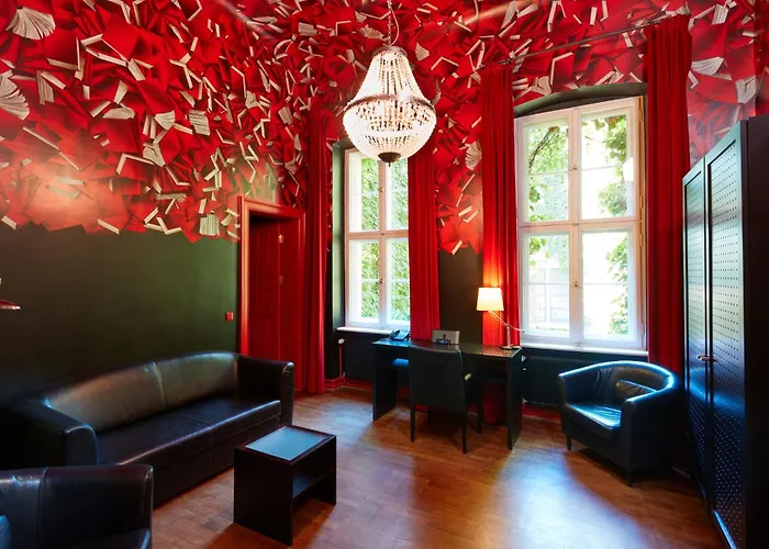 Сity center hotels Arte Luise - Digital Check In