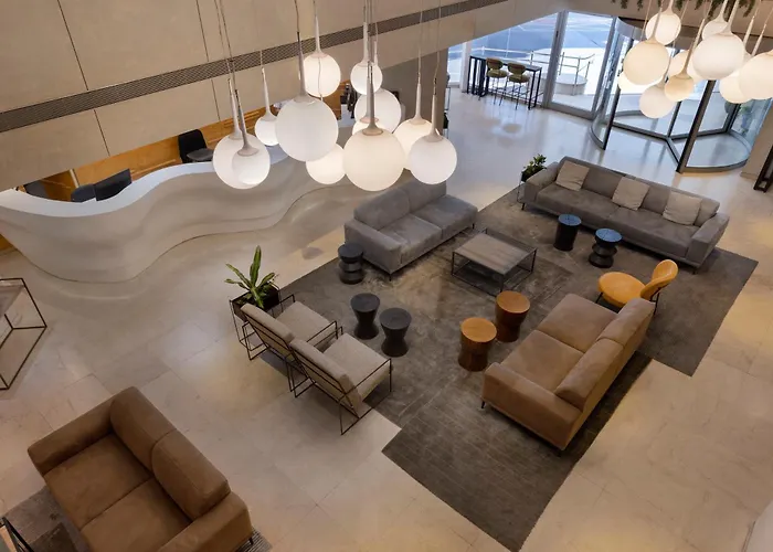 Beach hotel: Metropolitan Hotel