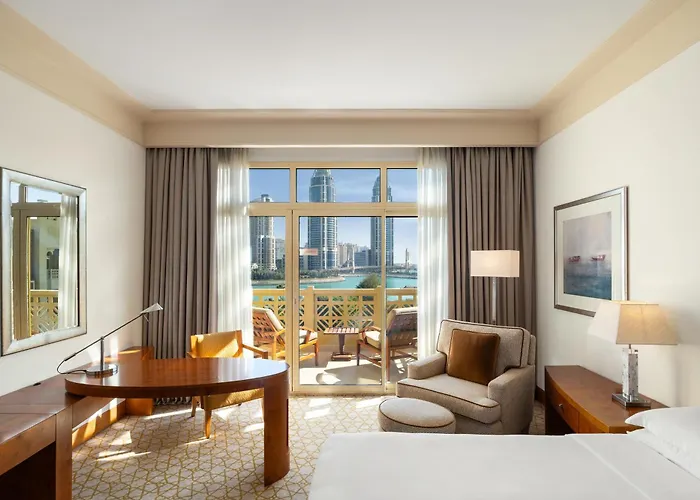 Grand Hyatt Doha Hotel & Villas