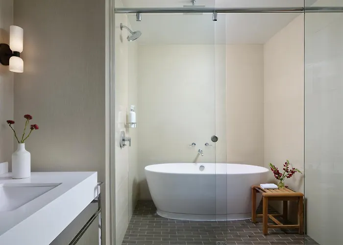 Airport Hotel: Kimpton Hotel Palomar Phoenix Cityscape By Ihg