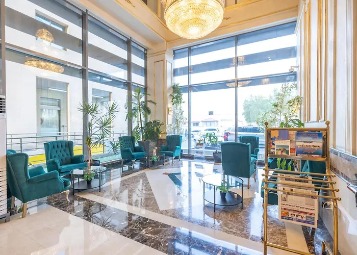Sapphire Plaza Hotel