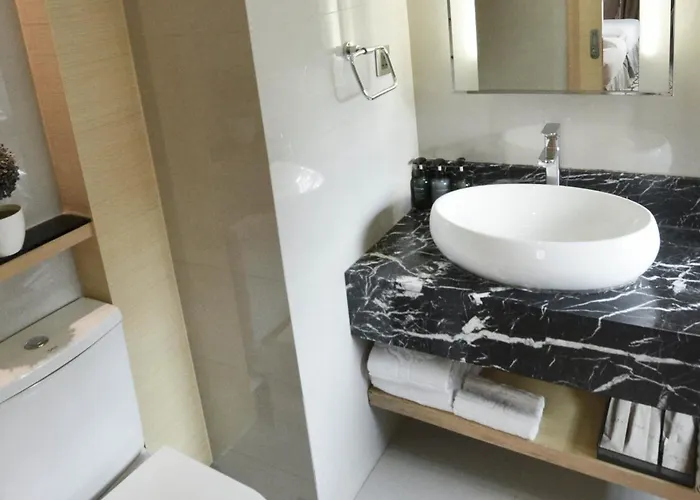 Eco Tree Hotel Sheung Wan