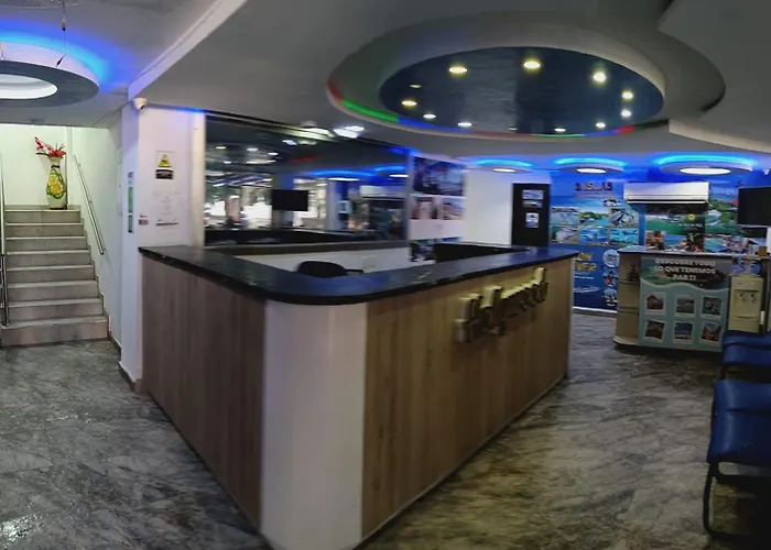  Hollywood Beach Suite