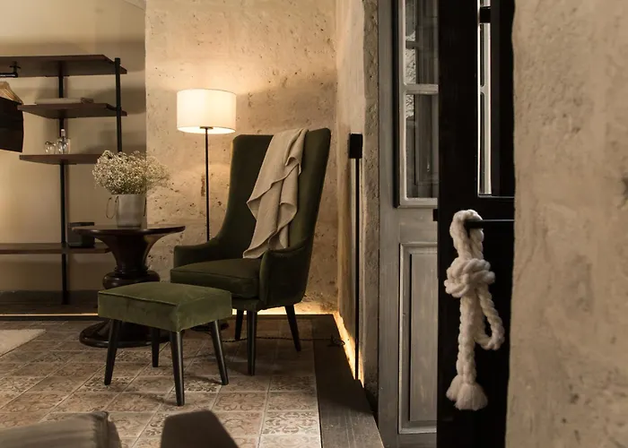 Central hotel: Cirqa - Relais & Chateaux