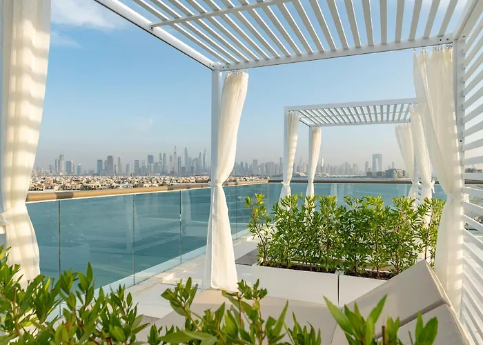  Th8 Palm Dubai Beach , Vignette Collection By Ihg