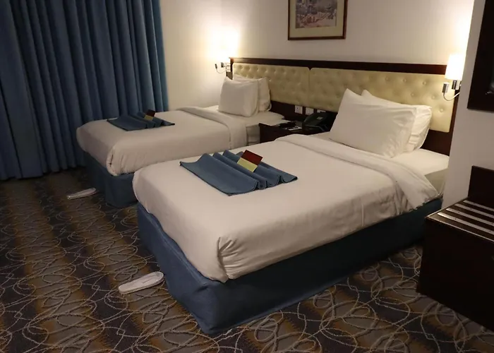 Larsa Hotel