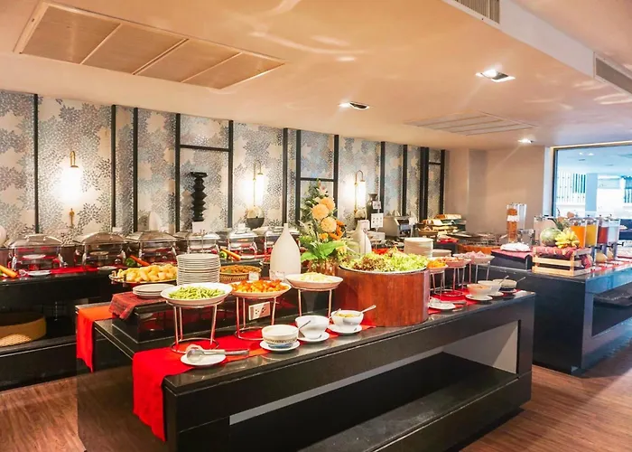 Hotel familiar: The Charm Resort Phuket